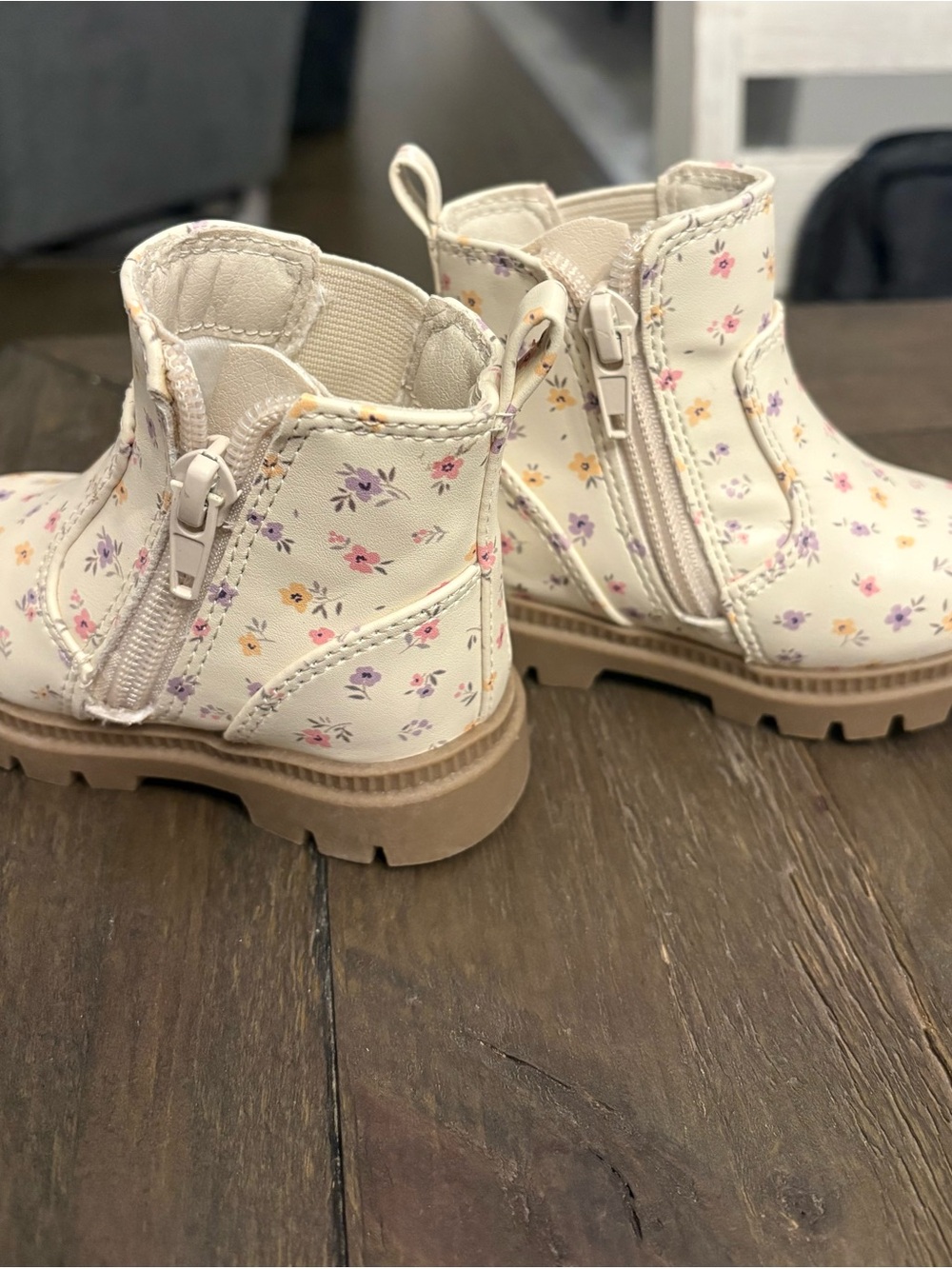 NWOT Wonder Nation Ditsy Floral Chelsea Boots Baby Girl Size 3 - Picture 5 of 8